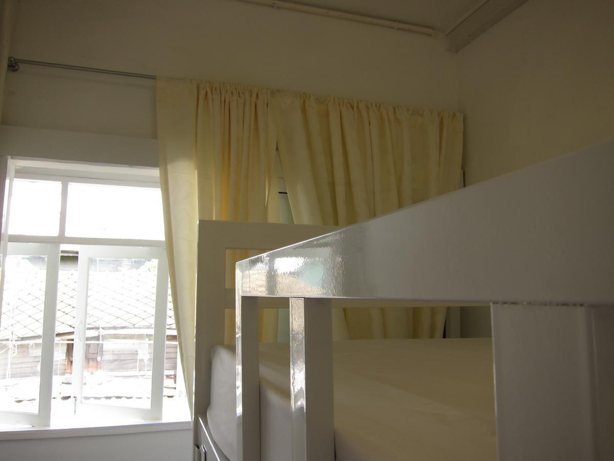 Albergue Baan Nai Trok Bangkok Exterior foto
